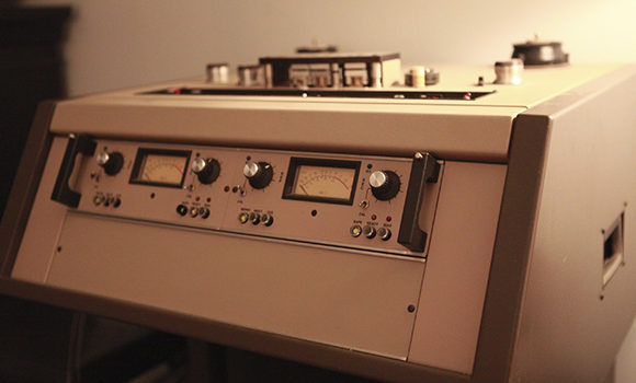 Vintage 2-Track